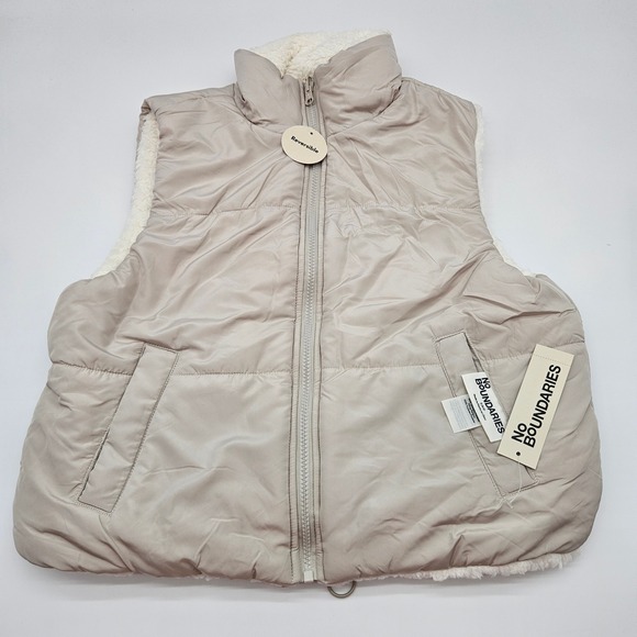 No Boundaries Jackets & Blazers - No Boundaries Reversible Puffer Sherpa Vest Stone Tile Size S 4-6